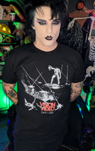 Laden Sie das Bild in den Galerie-Viewer, "Dead Gods" T-Shirt